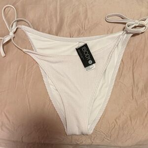White cotton on body size medium tie bikini bottom